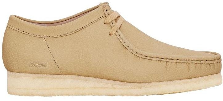 Supreme®/Clarks Originals® Reflective Wallabee® view 23